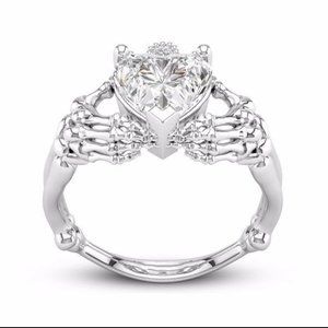 ❌SOLD Gothic Skeleton Claddagh Engagement Ring Goth Punk Witchy Dark Alternative